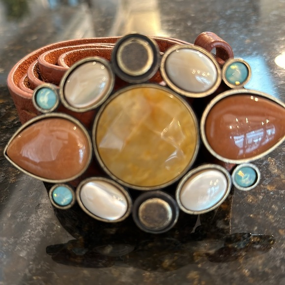 Leather belt - Picture 2 of 5